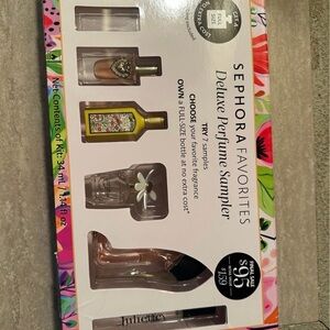 Sephora Favorites Perfume Sampler with Floral Accents